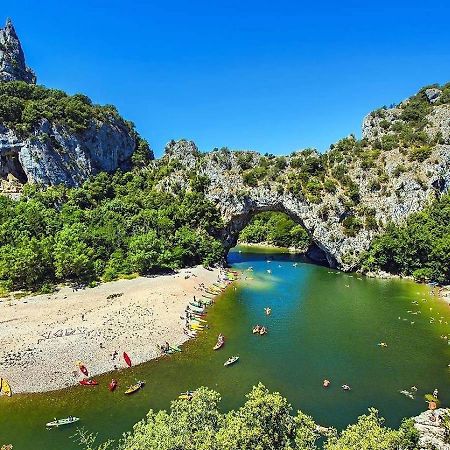 O Bain Soleil Panzió Bourg-Saint-Andéol Kültér fotó