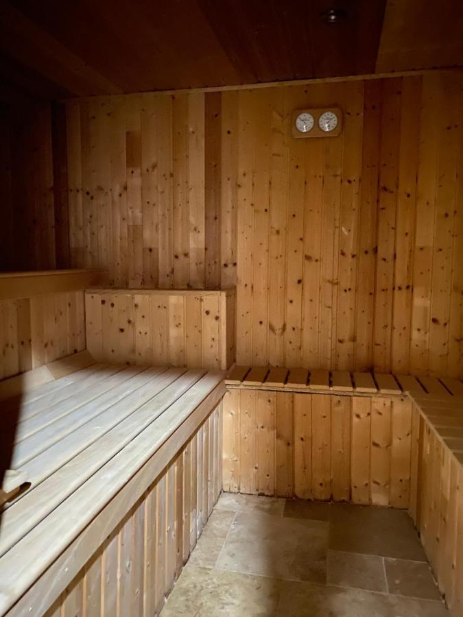 O Bain Soleil Panzió Bourg-Saint-Andéol Kültér fotó