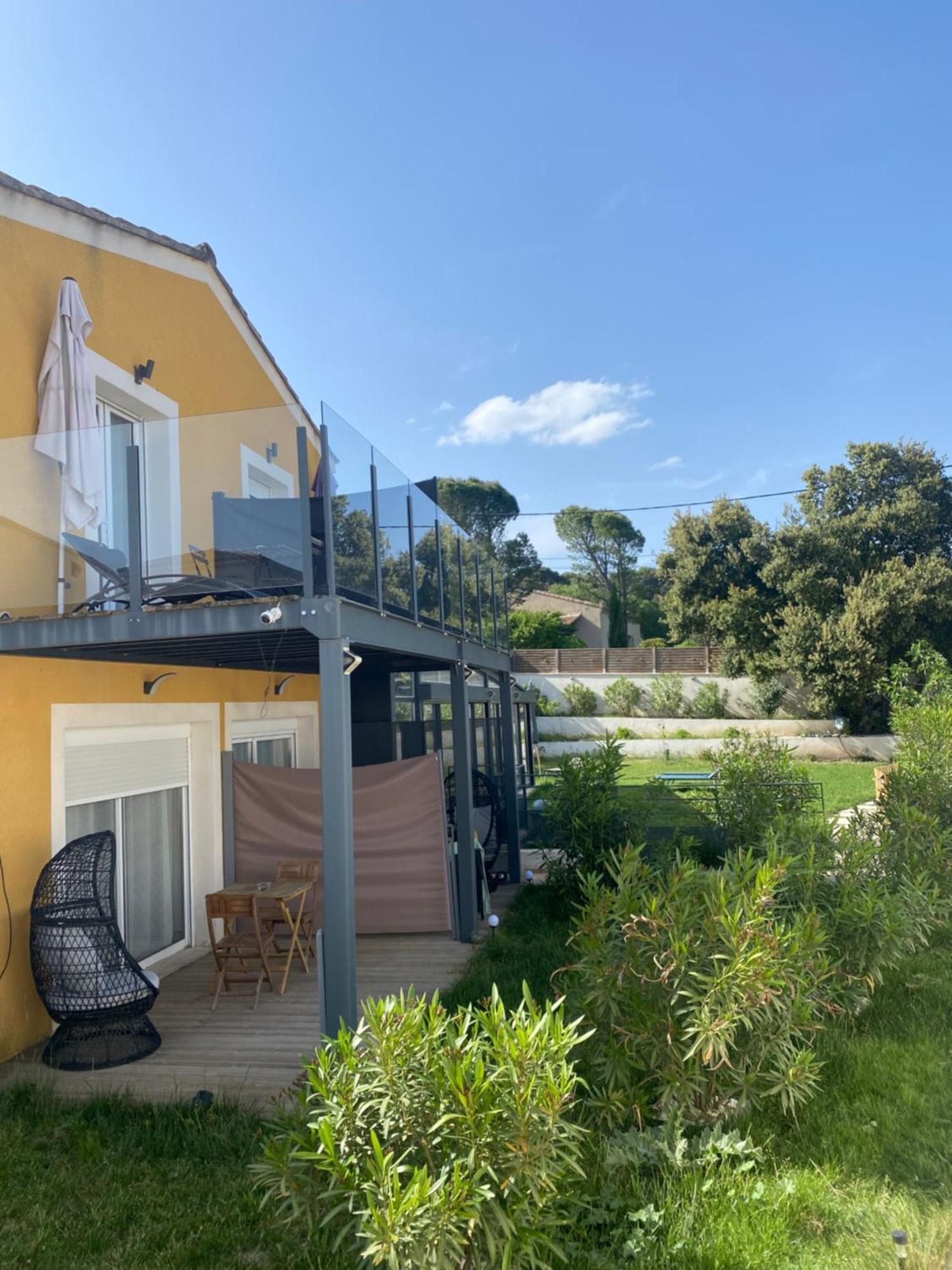 O Bain Soleil Panzió Bourg-Saint-Andéol Kültér fotó