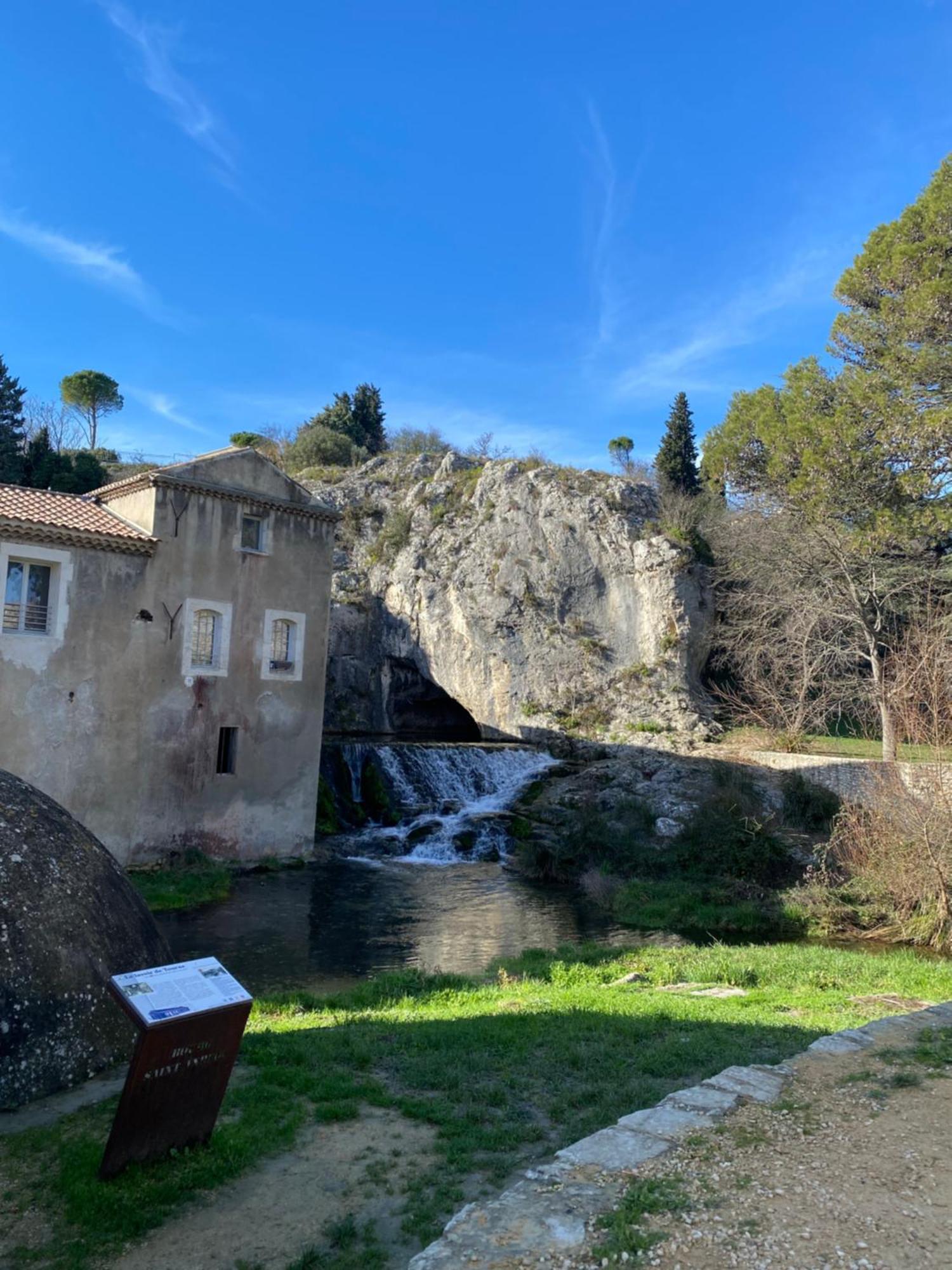 O Bain Soleil Panzió Bourg-Saint-Andéol Kültér fotó